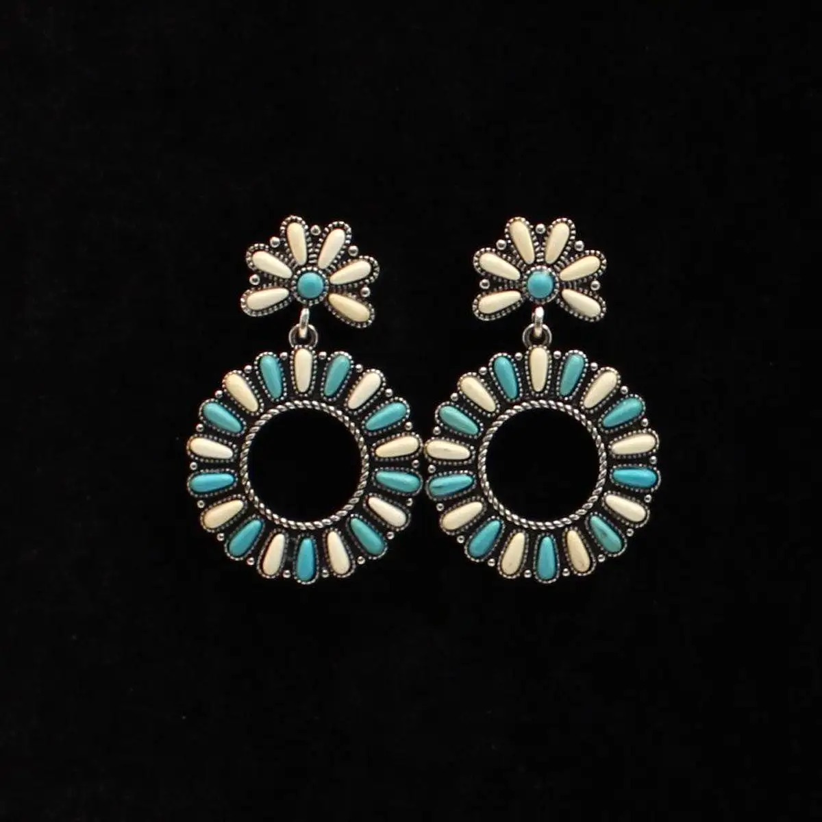 Blazin Roxx Earrings Ivory Turquoise Stones Round