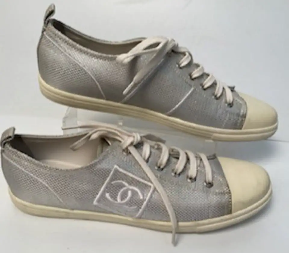 Chanel 10C, 2010 Cruise Resort Silver Metallic Canvas Woven CC Logo Tennis Shoes EU 41 US 10/11