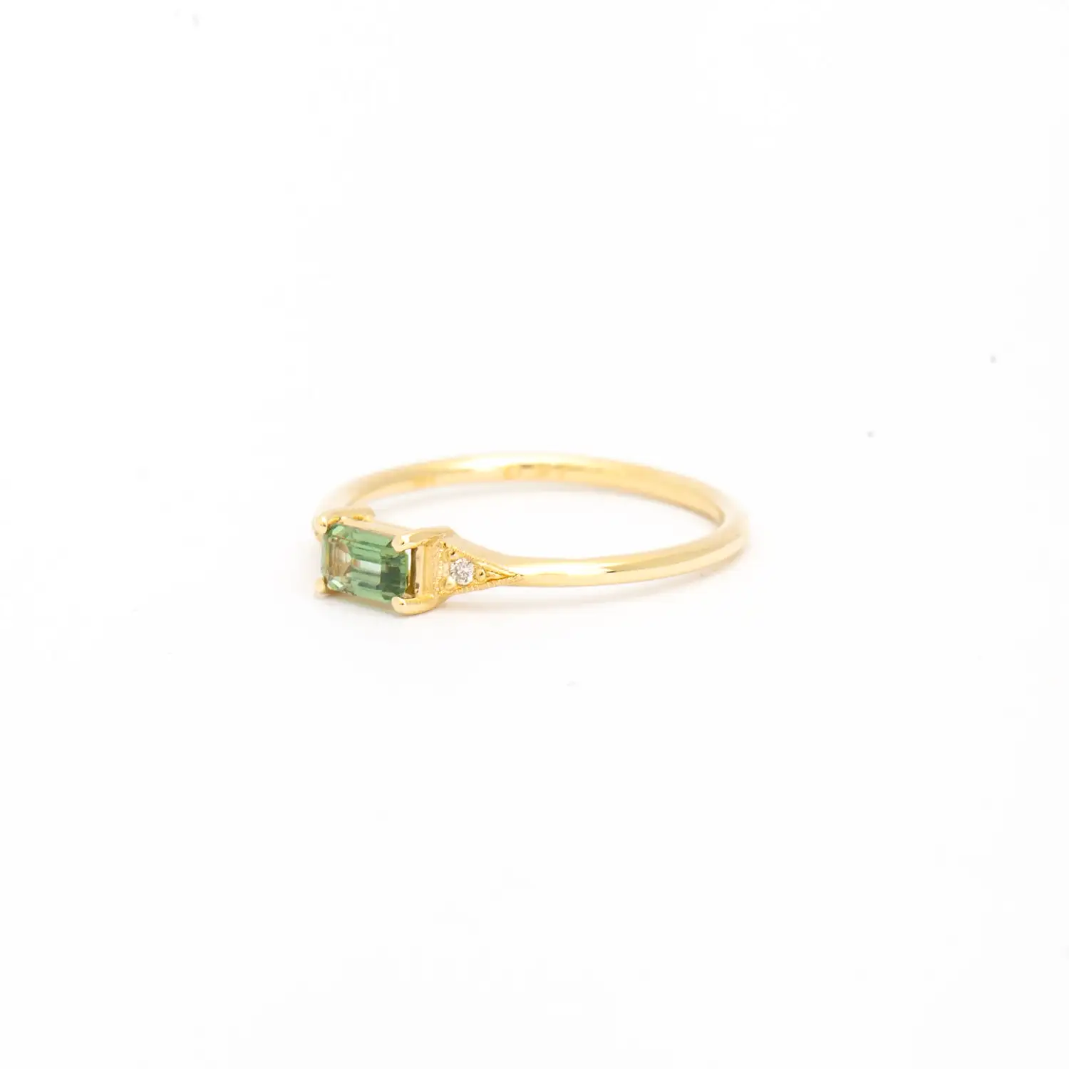 Emerald-cut Green Sapphire Deco Ring