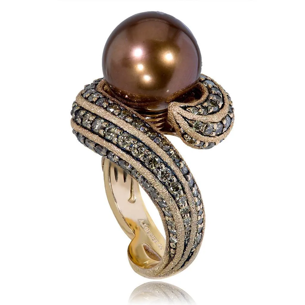 Gold Twist Ring With Chocolate Pearl & Diamonds