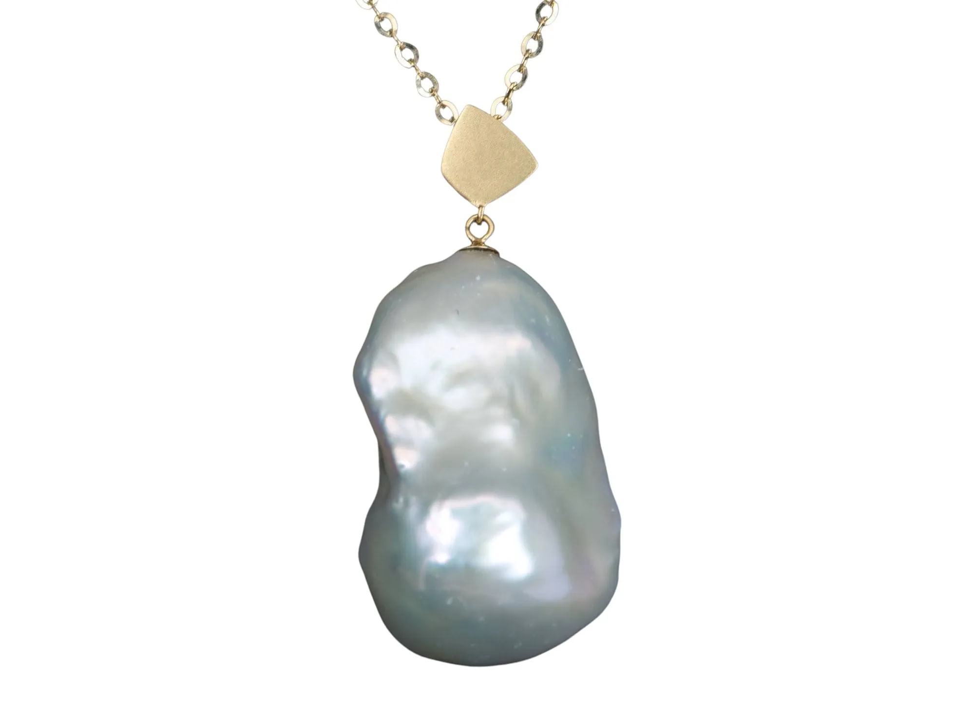 Natural Flameball Pearl Pendant with 18K Gold Bail R4257