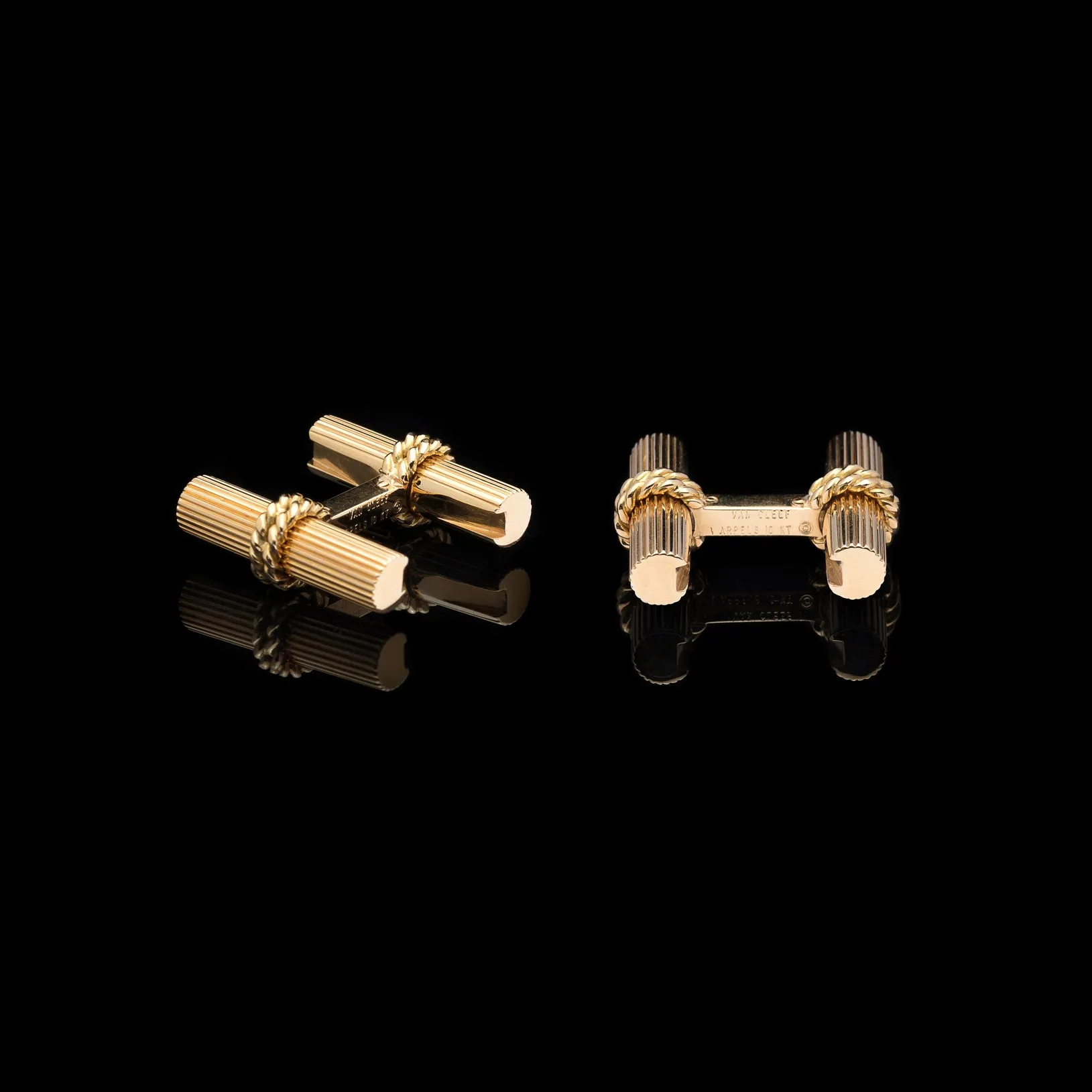 Van Cleef & Arpels 18k Gold Cufflinks